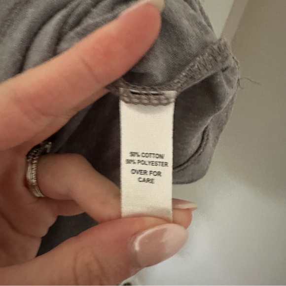 Gray Georgetown University T-Shirt - Picture 4 of 5